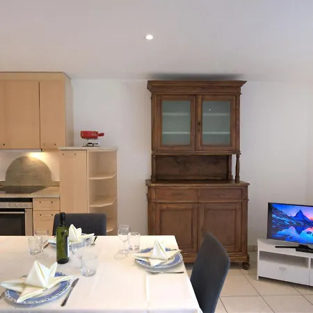 Apartment Apartment La Prairie By Interhome