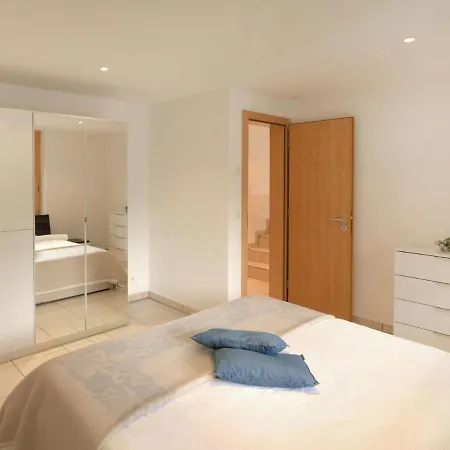 Apartment Apartment La Prairie By Interhome